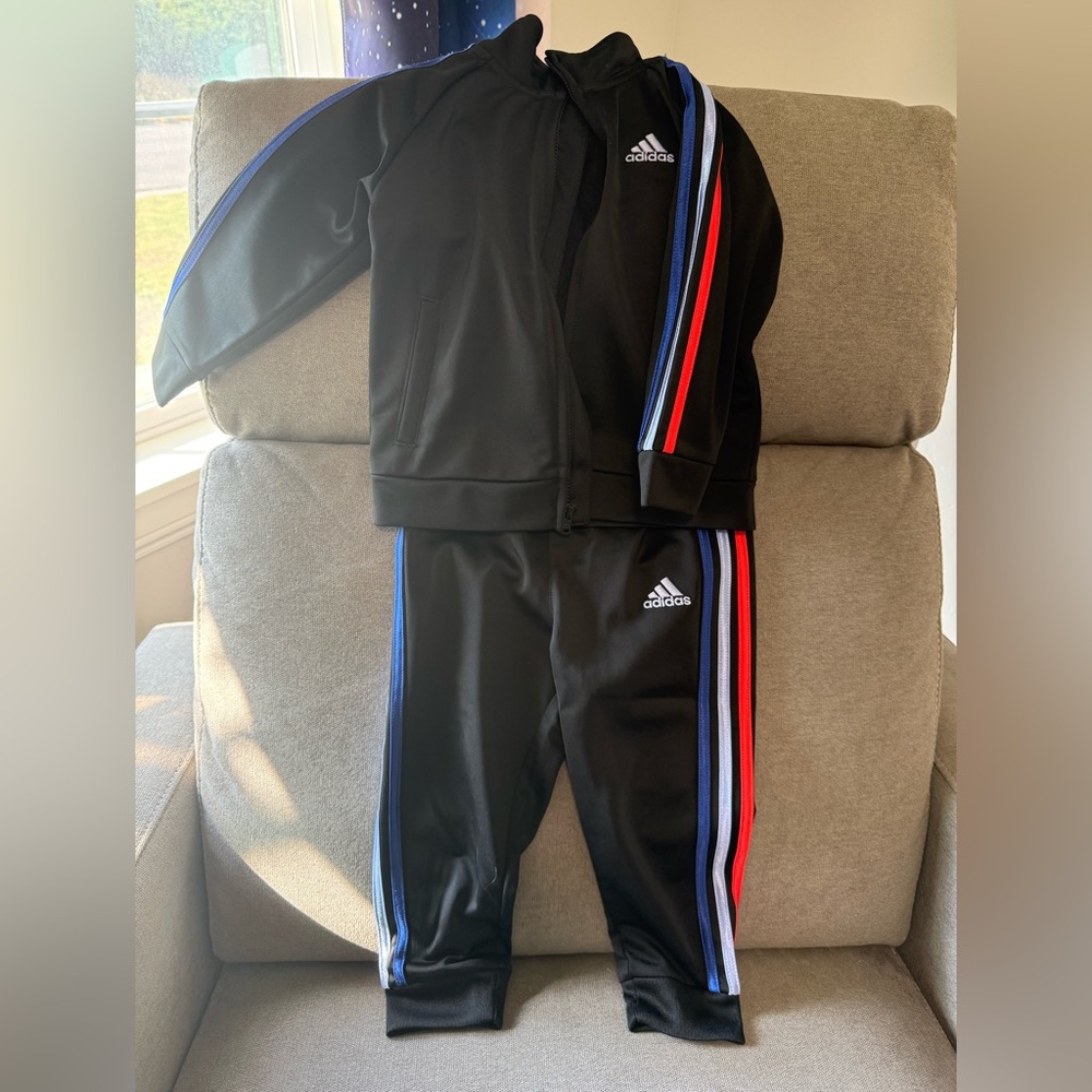 Adidas Track Suit sz 18 mo